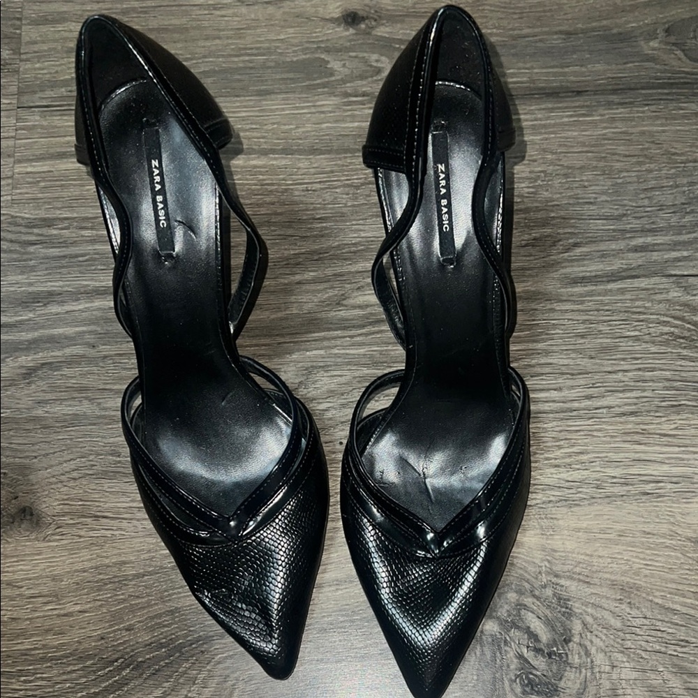 Zara Black Women's Pointed Toe Heels